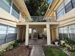 Building Photo - 11512 Royal Palm Blvd