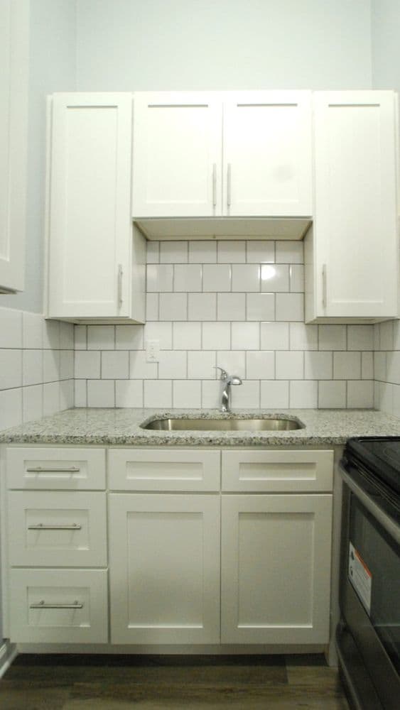 Foto del edificio - 417 W Stone Ave