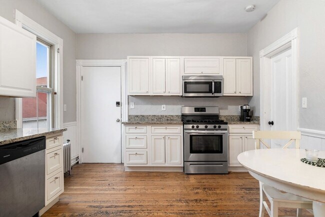 Foto del edificio - 635 Dorchester Ave