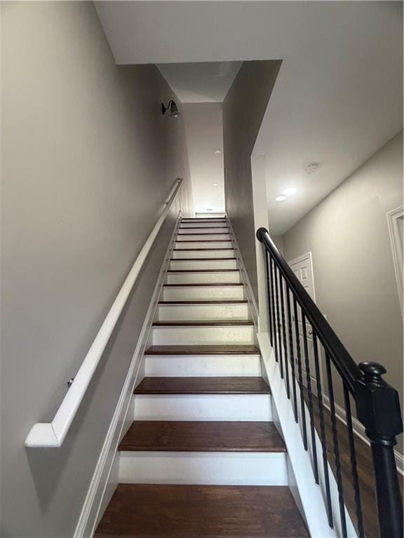 Building Photo - 6035 Bayrose Cir