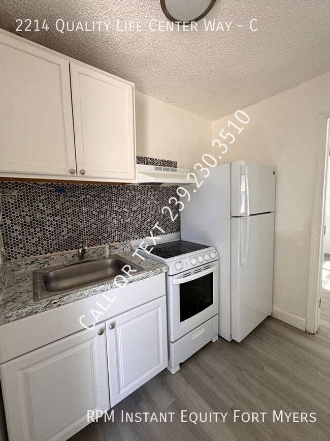 Foto del edificio - 2214 Quality Life Ctr Wy