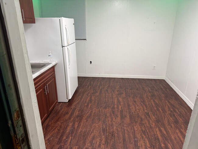 Foto del edificio - 1506 NW 17th St