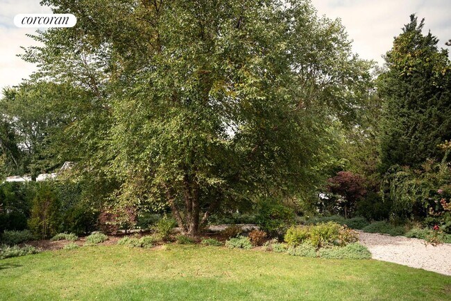 Foto del edificio - 4 Glynn Dr