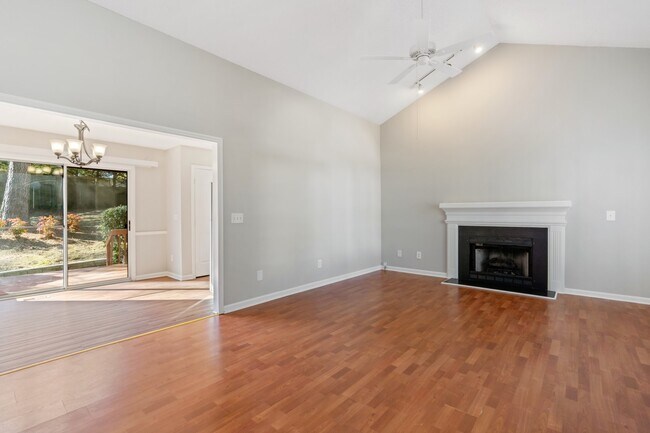 Foto del edificio - 2105 Quail View Trail