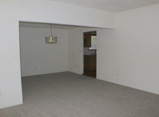 Building Photo - 1411 Larson Creek Dr