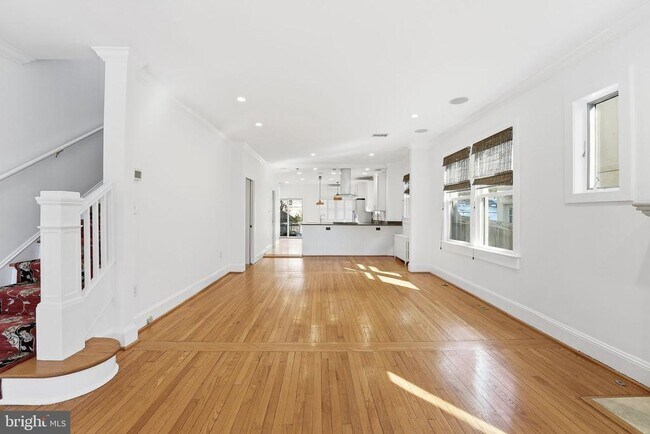 Building Photo - 5149 MacArthur Blvd NW