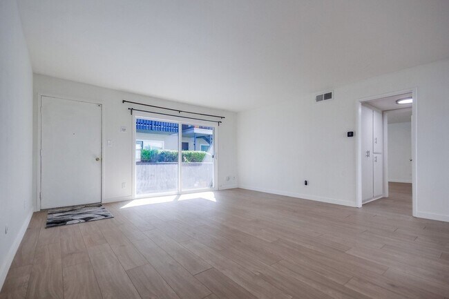 Foto del edificio - 6927 Amherst St