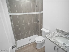 Building Photo - 3059 Harvard Cir