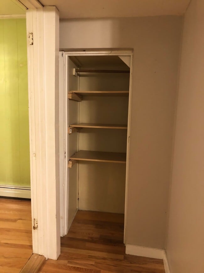 Building Photo - 1 Maxwell St