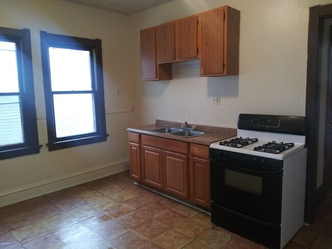 Foto del edificio - 2216-2218 N 39th St