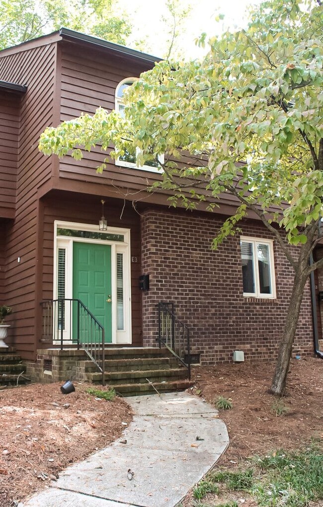 Building Photo - 1311 Forest Hills Rd NW