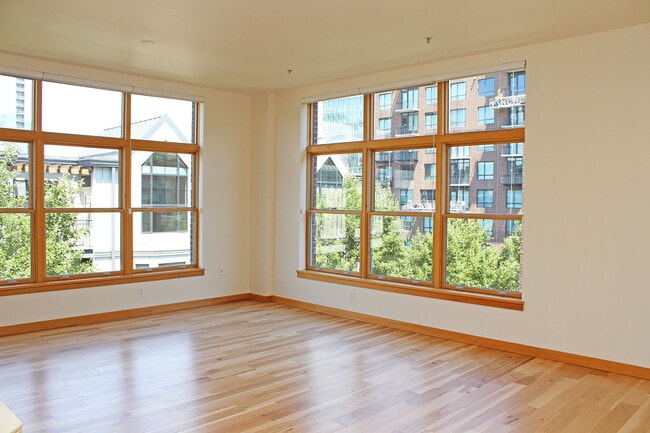 Foto del edificio - 820 NW 12th Ave