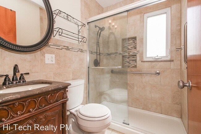 Building Photo - 3 br, 1 bath House - 16806 HOLLY HILL DR