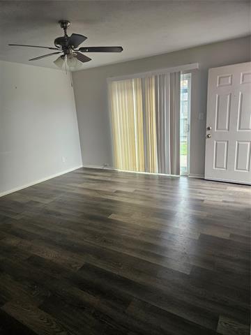 Foto principal - 534 Canary Ln