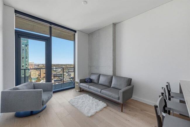 Foto del edificio - 610 Davis St