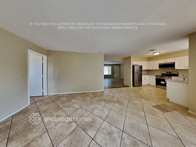 Foto del edificio - 9623 N 71st Ave