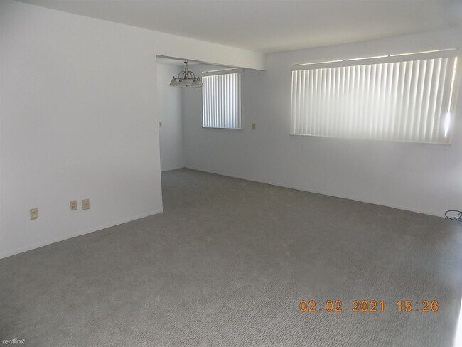 Foto del edificio - 1 br, 1 bath Condo - 435 Riviera Dr Unit 33