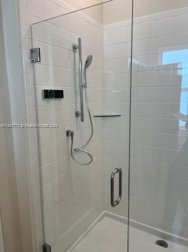 Foto del edificio - 1220 Celery Oaks Ln