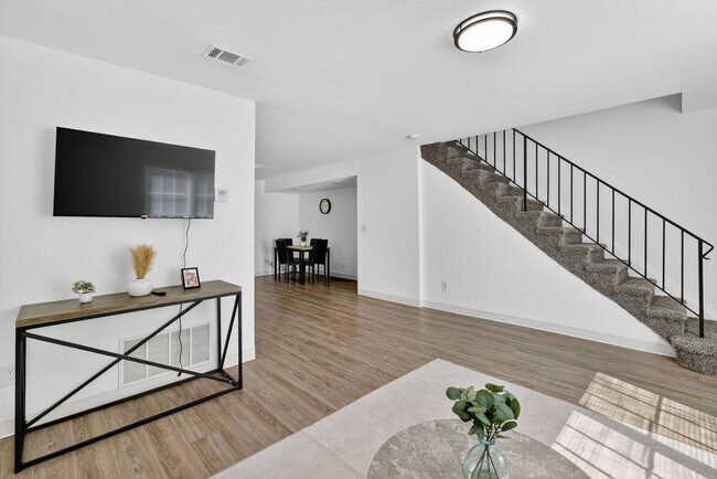 Foto del edificio - 5271 W Fayetteville Rd