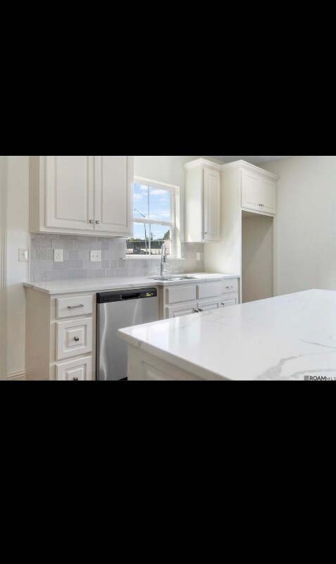 Foto del edificio - 6918 Goya Ave