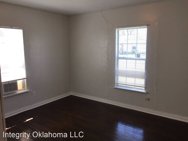 Building Photo - 2 br, 1 bath House - 507 West Rickenbacker...