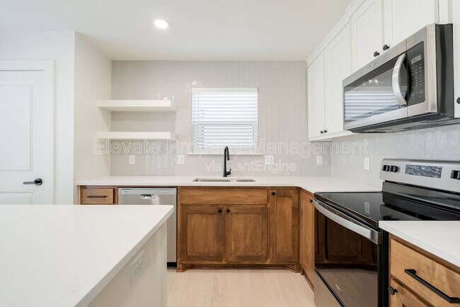 Foto del edificio - 1614 NW 17th St