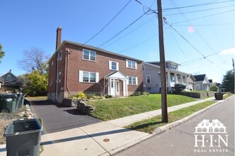 Building Photo - 6834 Park Ave