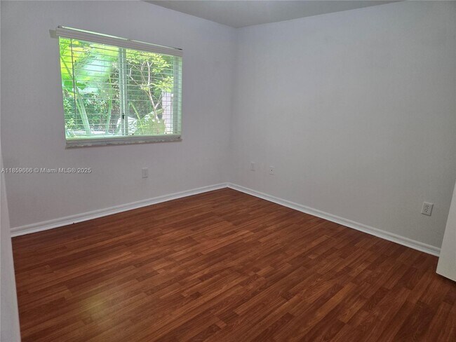 Foto del edificio - 1320 SE 31st Ct