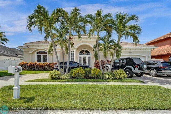 Foto del edificio - 2600 NE 48th Ct
