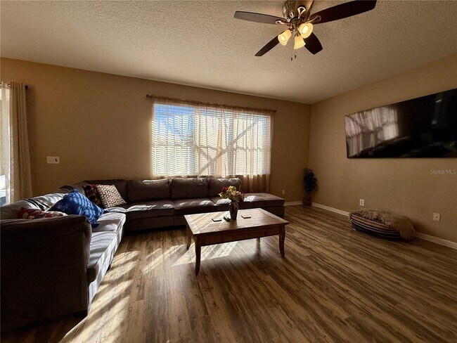 Building Photo - 31734 Spoonflower Cir