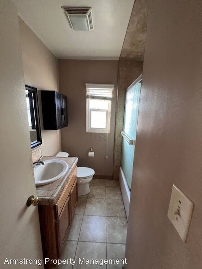 Foto del edificio - 2 br, 1 bath House - 1205 S. Church Street