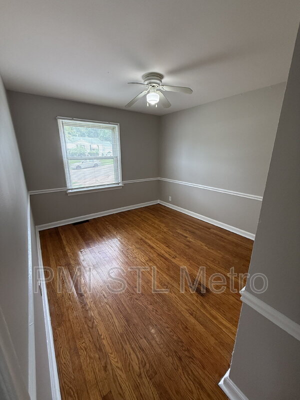 Foto del edificio - 10235 Cabot Dr