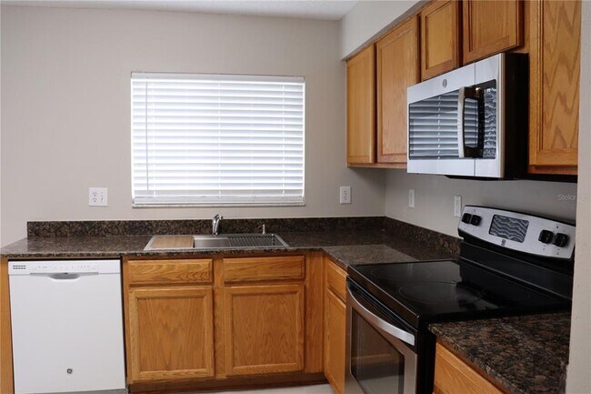 Building Photo - 6419 Chapel Pines Blvd