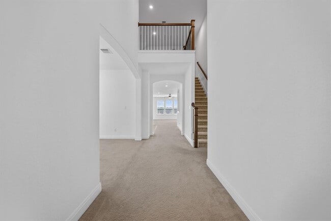 Building Photo - 22212 Coyote Cave Trl
