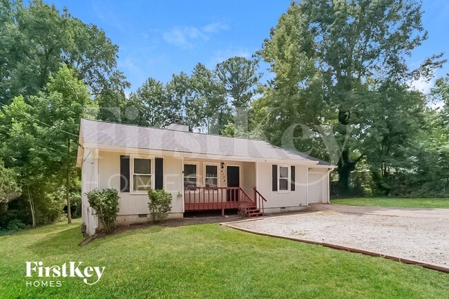 Foto del edificio - 4138 Chapel Hill Rd