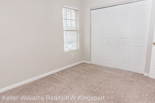 Building Photo - 2 br, 2.5 bath House - 32 Lake Village Court