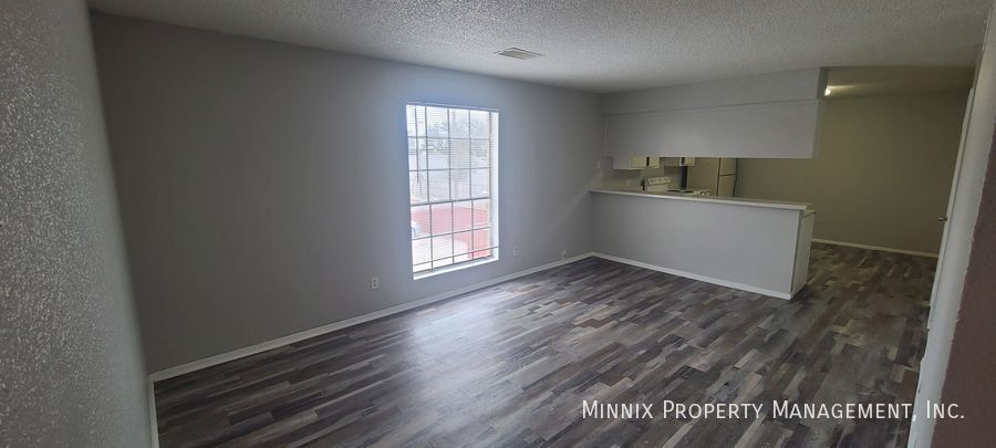 Foto principal - 3007 W Louisiana Ave