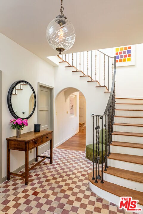 Foto del edificio - 1416 Bluebird Ave