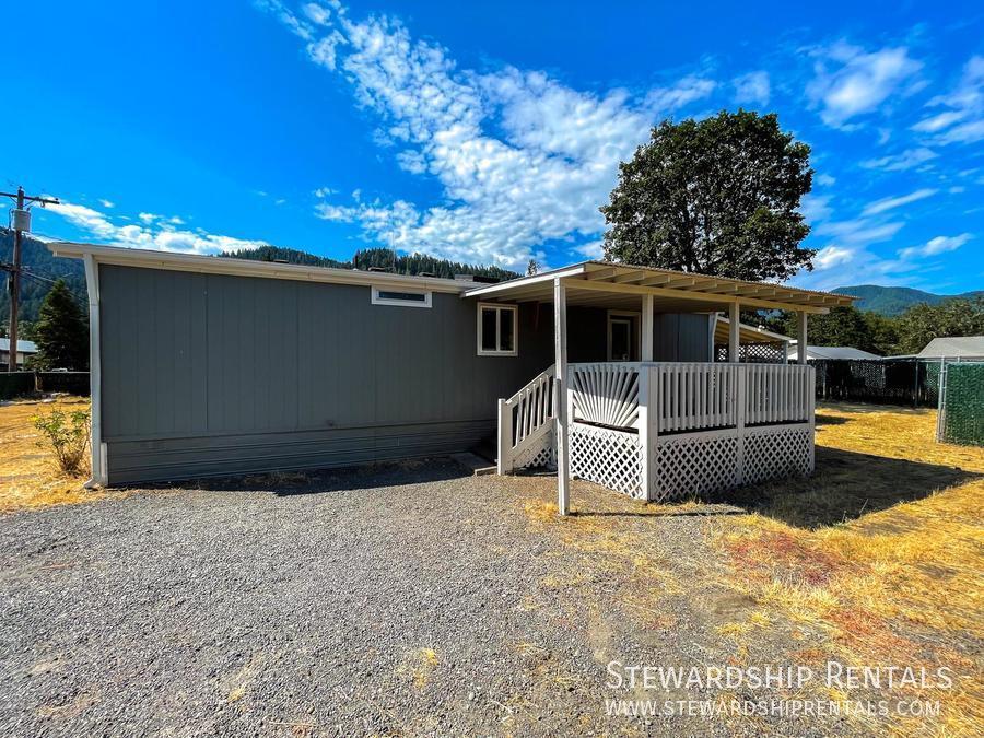 Foto principal - 76330 Rock Rd