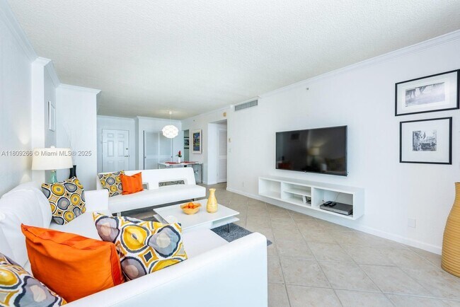 Foto del edificio - 2501 S Ocean Dr