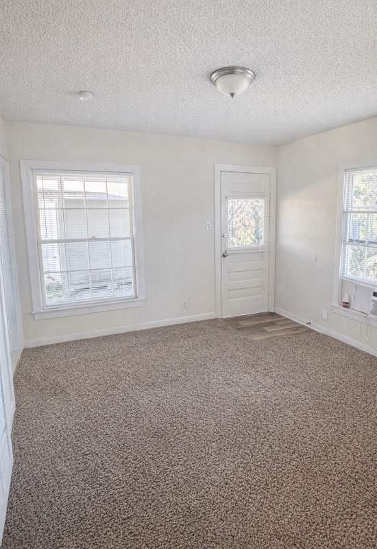 Building Photo - 300 Delmar Ct