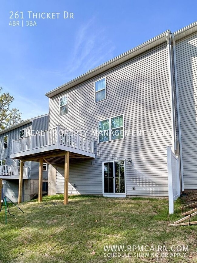 Building Photo - 261 Thicket Dr