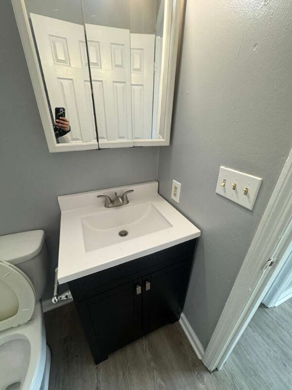 Foto del edificio - 1334 Juniper Dr