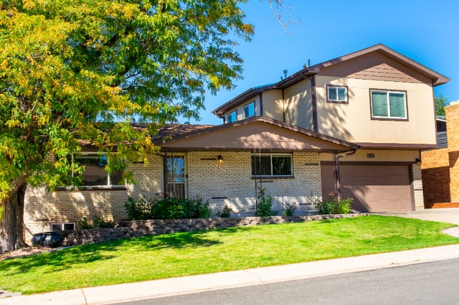 Foto del edificio - 8871 Rutgers St