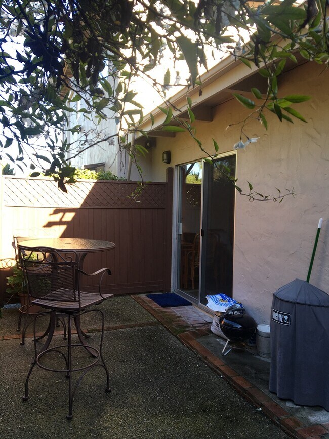 Foto del edificio - Dickman (740)