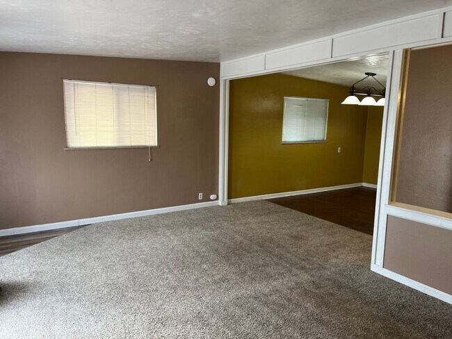 Foto del edificio - Amazing price amazing location 3+ bedroom ...