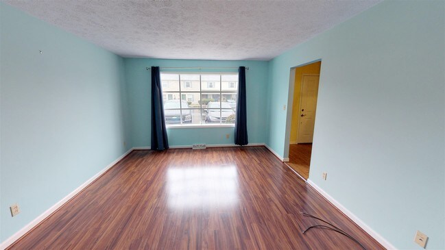 Building Photo - 1611 S Dorchester Dr