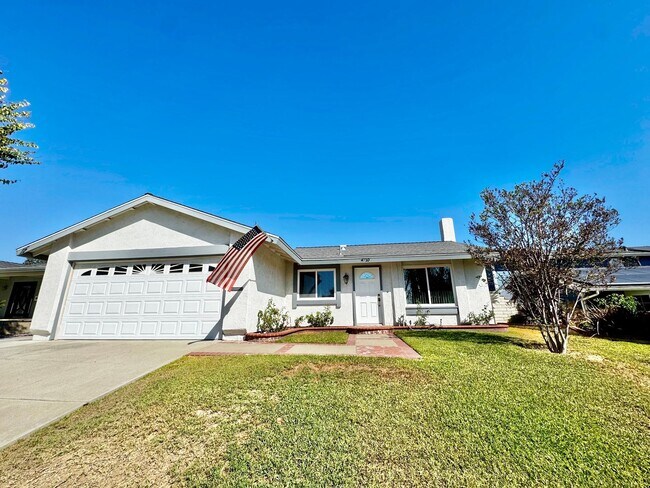 Foto del edificio - Single family home located in desirable Yo...