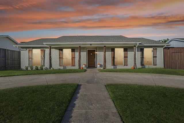 Building Photo - 813 Stone Trail Dr