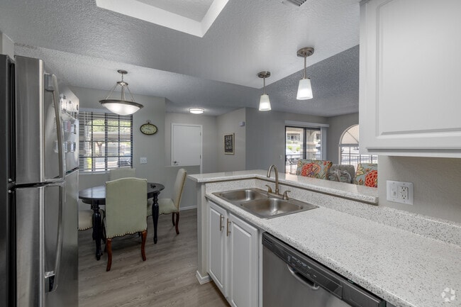 Interior Photo - Starrview at Starr Pass Apartment Homes